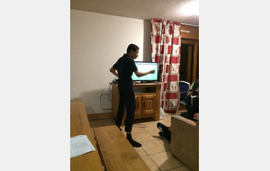 Abdelramane joue la comédie ! Il est très drôle lol