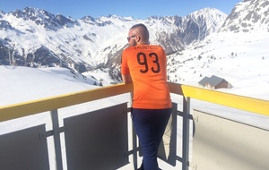 Il est blessé aux ligaments !