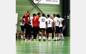 Match officiel à Villeneuve-la-Garenne contre Acces F.C.