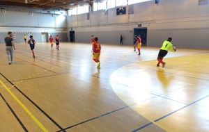 Match officiel à Le Perreux-sur-Marne contre B2M Futsal