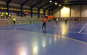 Match officiel à Le Perreux-sur-Marne contre B2M Futsal