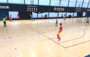 Match officiel à Paris contre Sporting Club de Paris