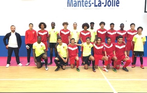 Match officiel à Mantes-la-Jolie contre Mantois 78 Fc