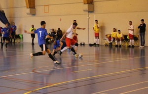 Match officiel à domicile contre Sporting de République